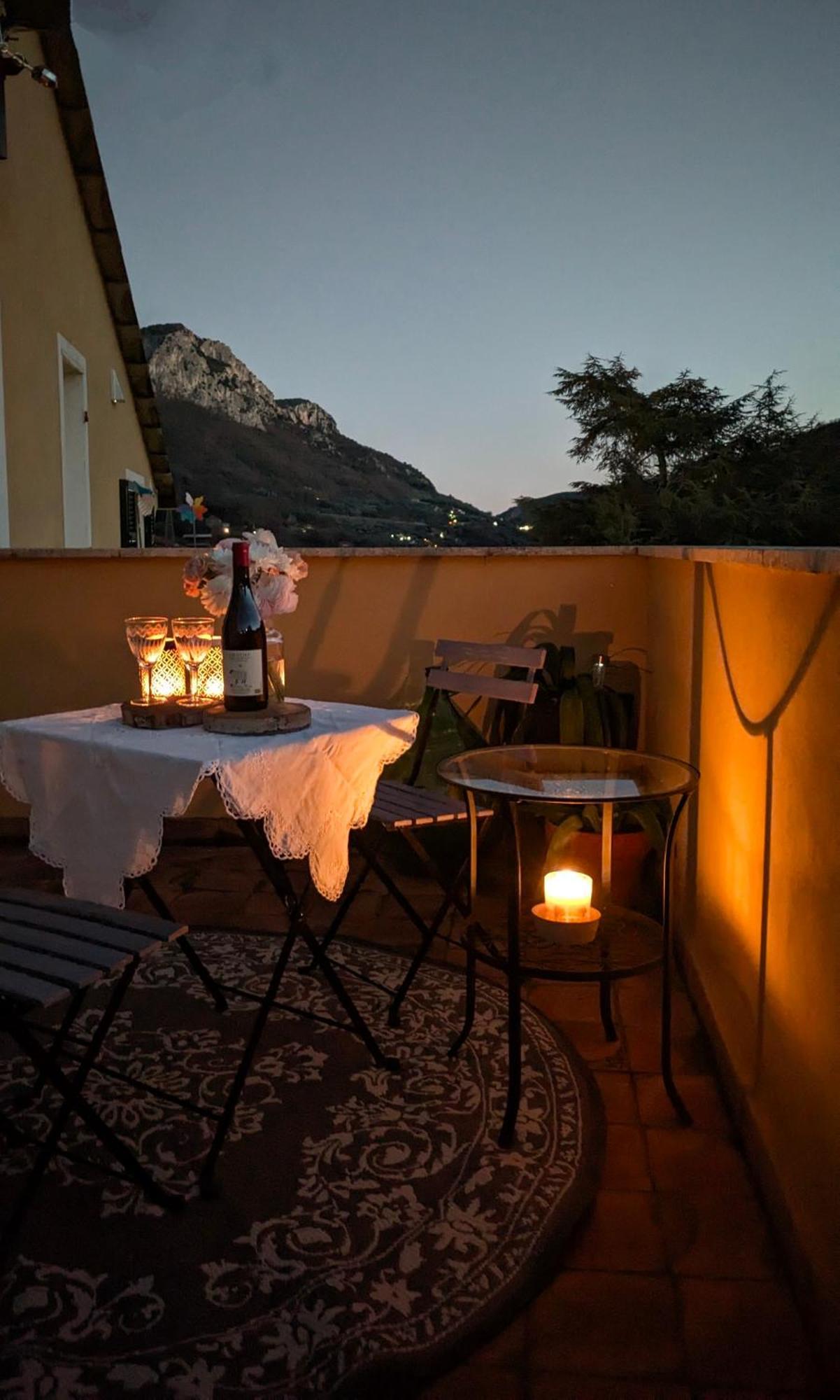 Casa Viola Bed And Breakfast Dimora Di Campagna Calice Ligure Eksteriør bilde