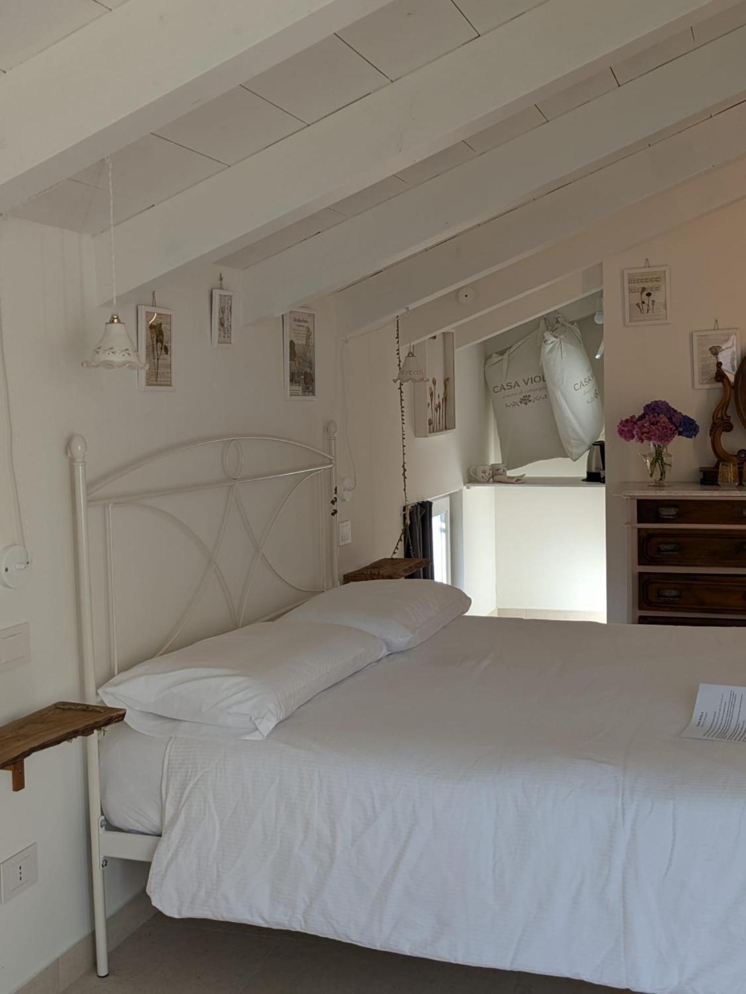 Casa Viola Bed And Breakfast Dimora Di Campagna Calice Ligure Eksteriør bilde