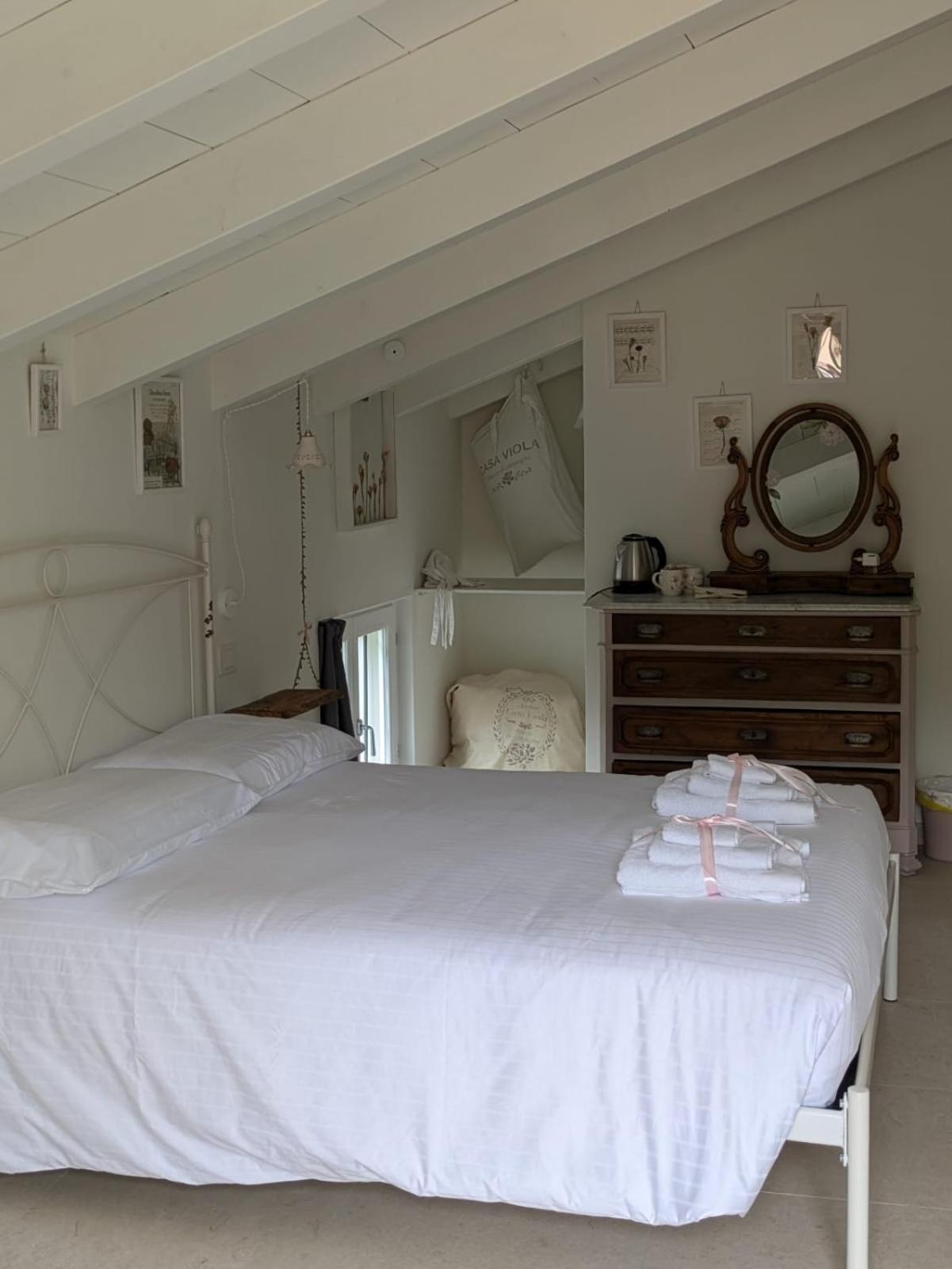 Casa Viola Bed And Breakfast Dimora Di Campagna Calice Ligure Eksteriør bilde