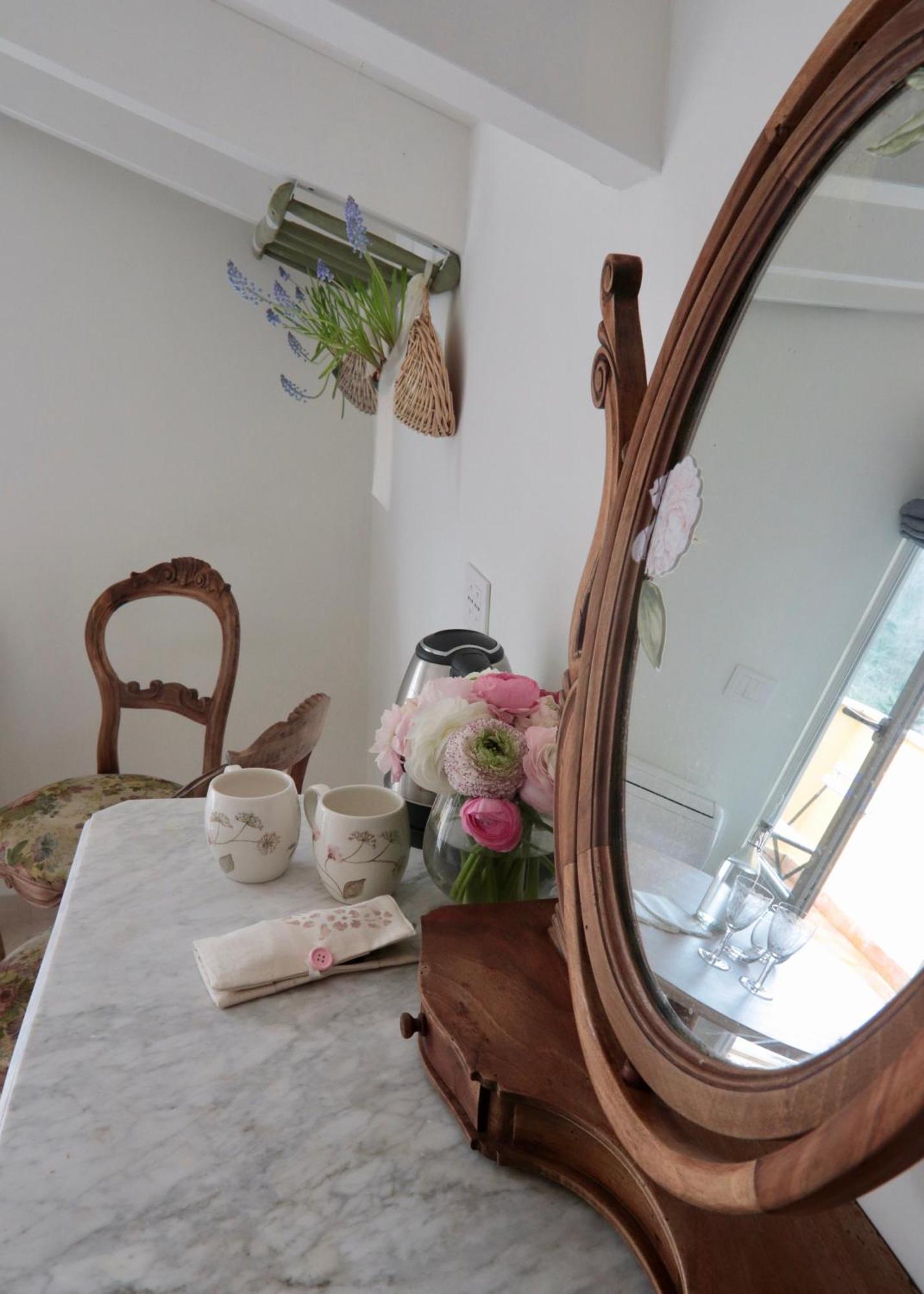 Casa Viola Bed And Breakfast Dimora Di Campagna Calice Ligure Eksteriør bilde