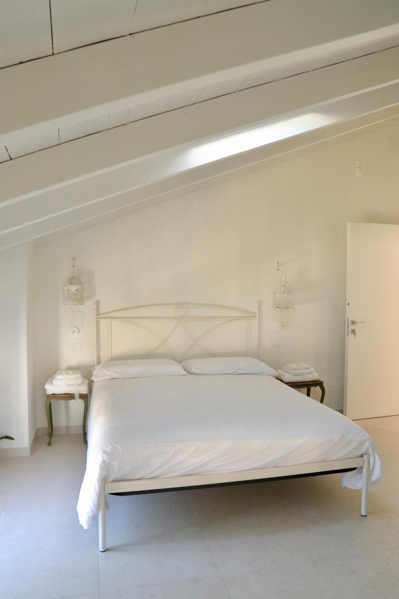 Casa Viola Bed And Breakfast Dimora Di Campagna Calice Ligure Eksteriør bilde